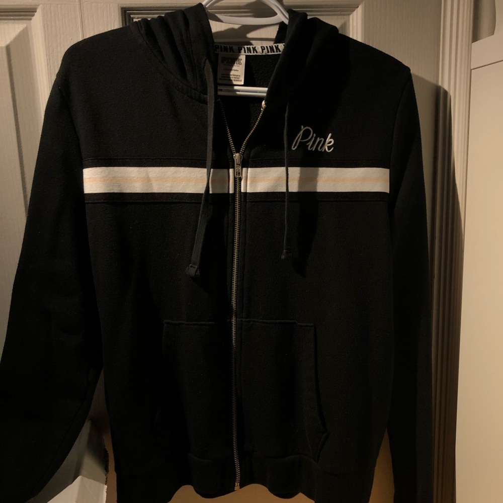zip up hoodie